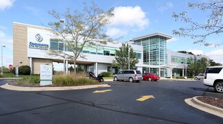 More details for 1700 S Silverbrook Dr, West Bend, WI - Office for Lease