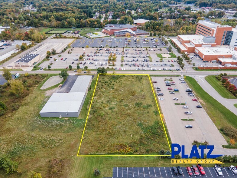 76 McClurg, Boardman, OH à vendre - Photo du bâtiment - Image 2 de 7