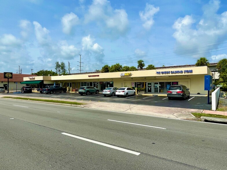 455 S Dixie Hwy, Coral Gables, FL for lease - Building Photo - Image 1 of 3