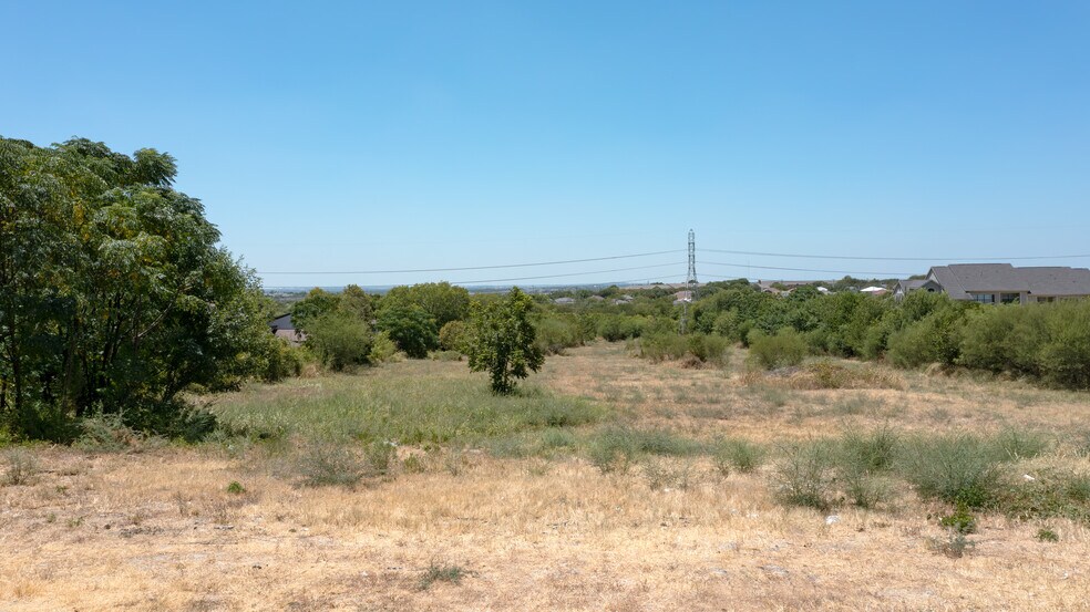 9735 Fredericksburg Road, San Antonio, TX à vendre - Photo du bâtiment - Image 2 de 11