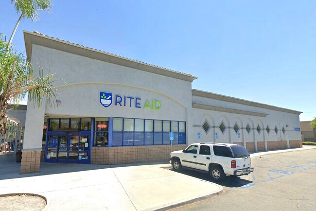 More details for 1605 S San Jacinto Ave, San Jacinto, CA - Retail for Lease