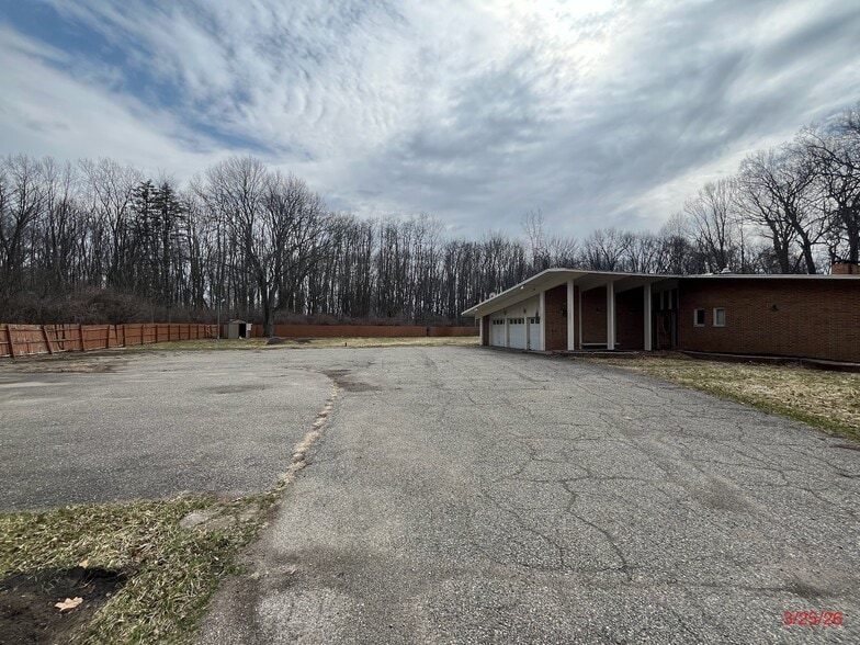 20551 Norwood Dr S, Southfield, MI à vendre - Photo du bâtiment - Image 3 de 76