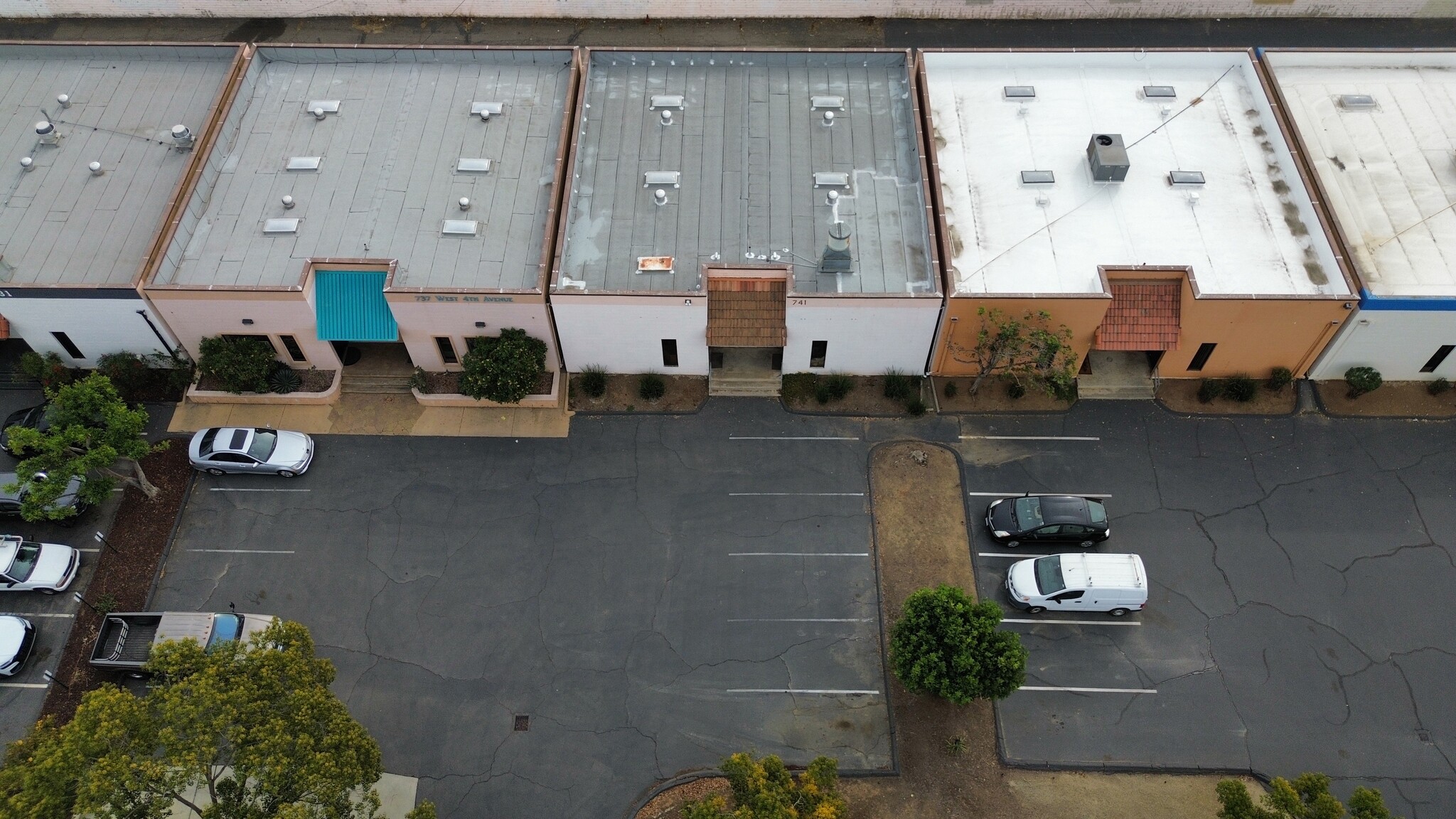 741 W 4th Ave, Escondido, CA for lease Building Photo- Image 1 of 5