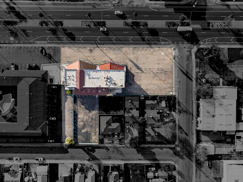 276 Union Ave, Bakersfield, CA à vendre - Aérien - Image 2 de 16