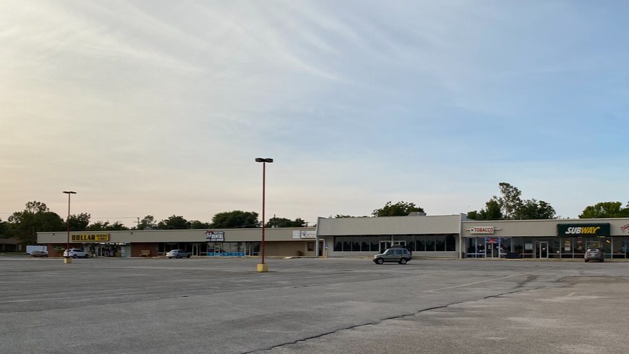 1510-1532 Highway 59 N, Bowie, TX for lease Building Photo- Image 1 of 2