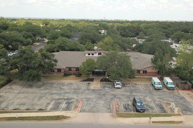 More details for 3200 Hatch Rd, Cedar Park, TX - Retail for Sale
