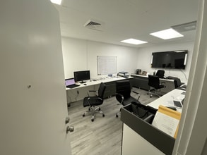 301 Almeria Ave, Coral Gables, FL for lease Interior Photo- Image 1 of 3