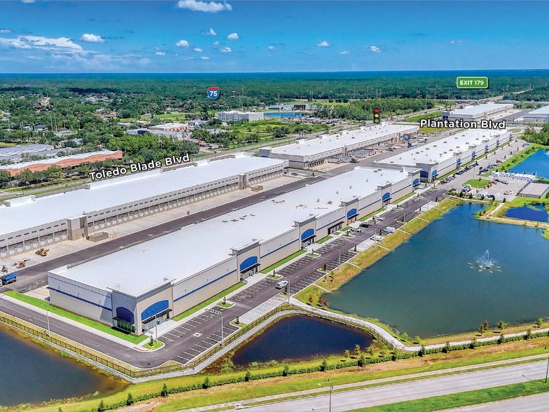 1-75 Toledo Blade Blvd, North Port, FL à louer - Photo du bâtiment - Image 3 de 5