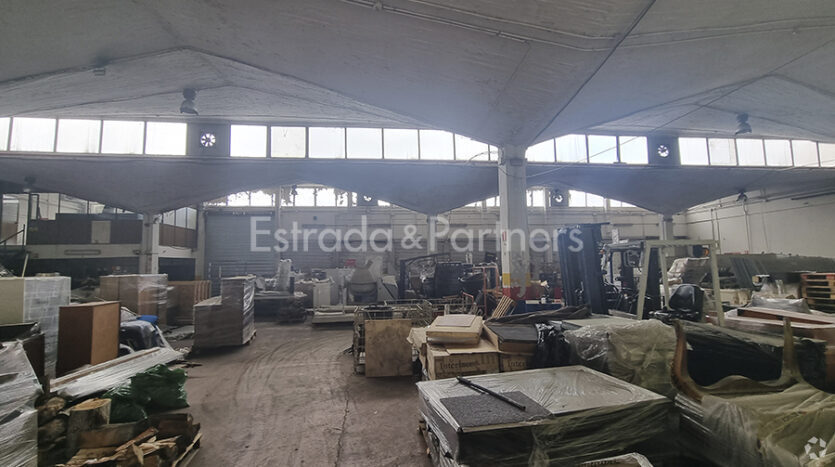 Industrial in Madrid, Madrid for lease - Building Photo - Image 1 of 3