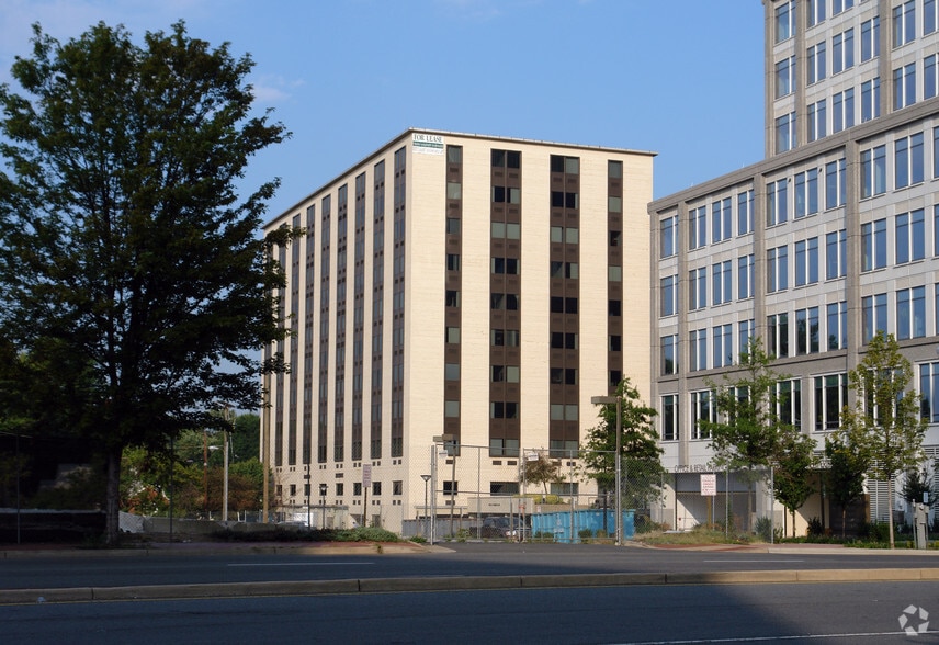 4600 N Fairfax Dr, Arlington, VA for lease - Primary Photo - Image 1 of 21