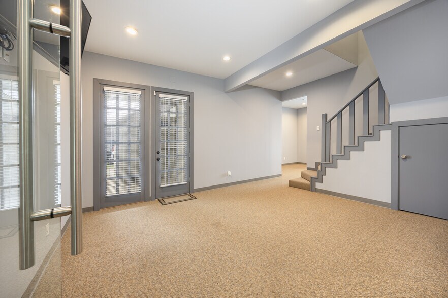 259 Ranch Trl, Rockwall, TX à louer - Photo du bâtiment - Image 3 de 21