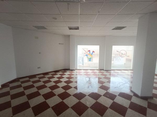 Retail in Chiclana de la Frontera, Cádiz for sale - Building Photo - Image 3 of 15