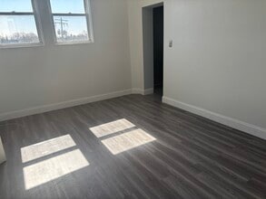 1004 Reisterstown Rd, Pikesville, MD à louer Photo du bâtiment- Image 2 de 10