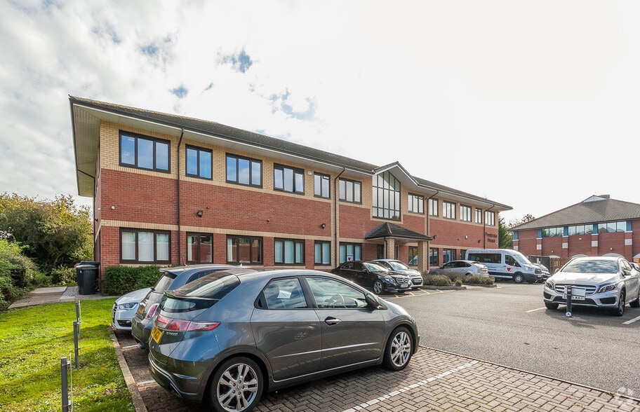 Ellice Way, Wrexham à louer - Photo du bâtiment - Image 3 de 8