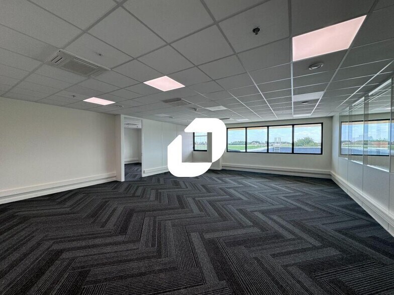 Industrial in Leers for lease - Interior Photo - Image 2 of 11