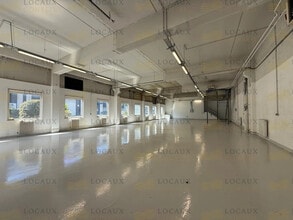 Local d'activités dans Lognes à vendre Photo intérieure- Image 1 de 8