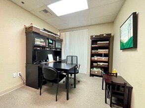 2530 Douglas Blvd, Roseville, CA for lease Interior Photo- Image 2 of 4