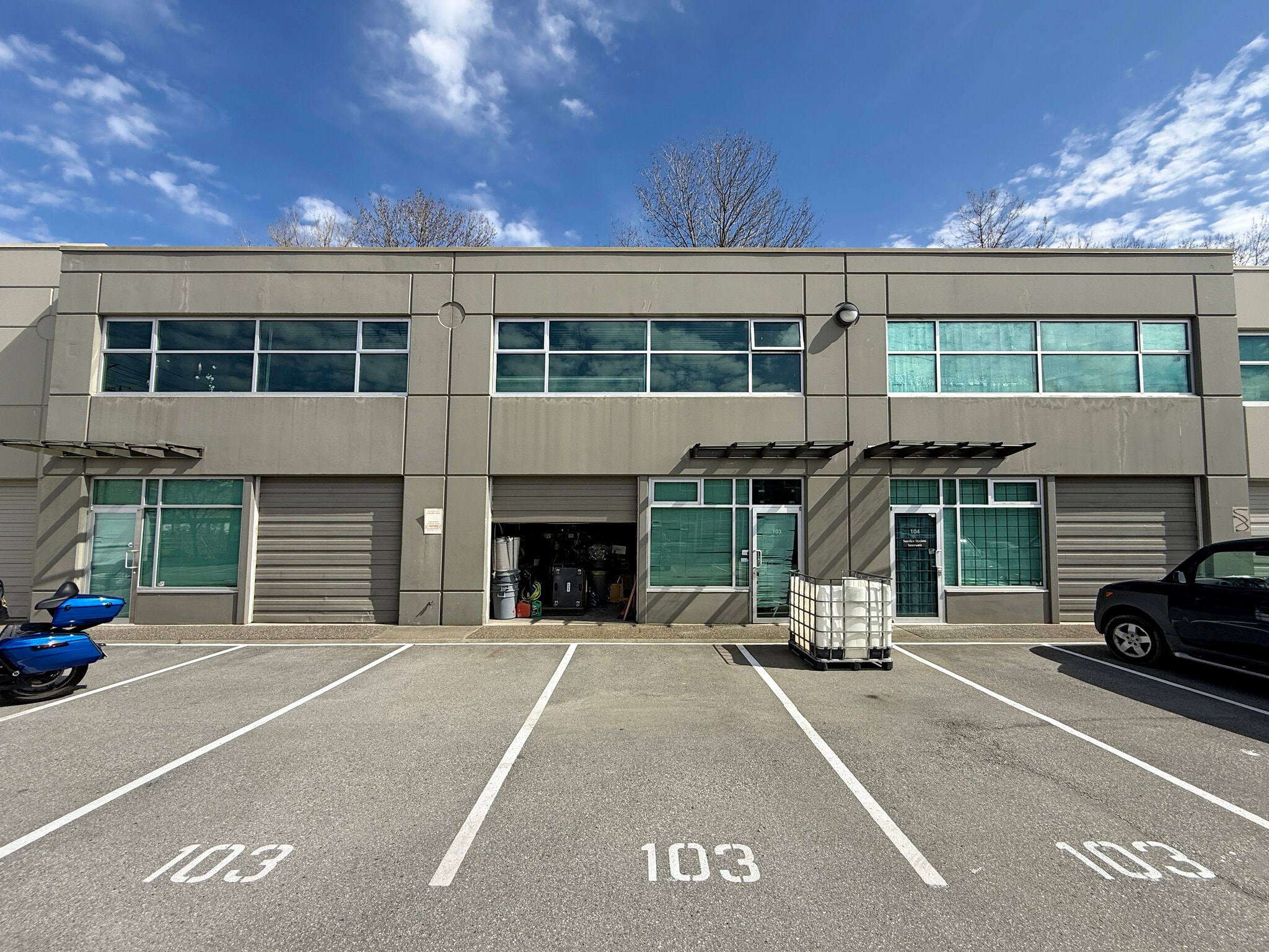 418 E Kent Ave S, Vancouver, BC for lease Interior Photo- Image 1 of 3