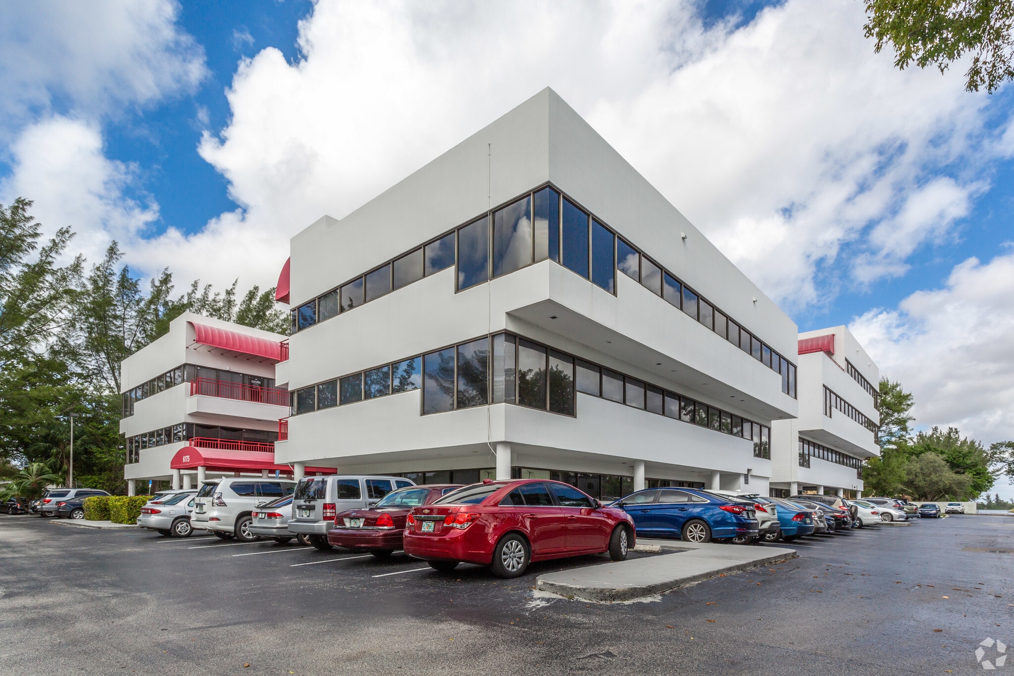 6175 NW 153rd St, Miami Lakes, FL for lease Primary Photo- Image 1 of 60