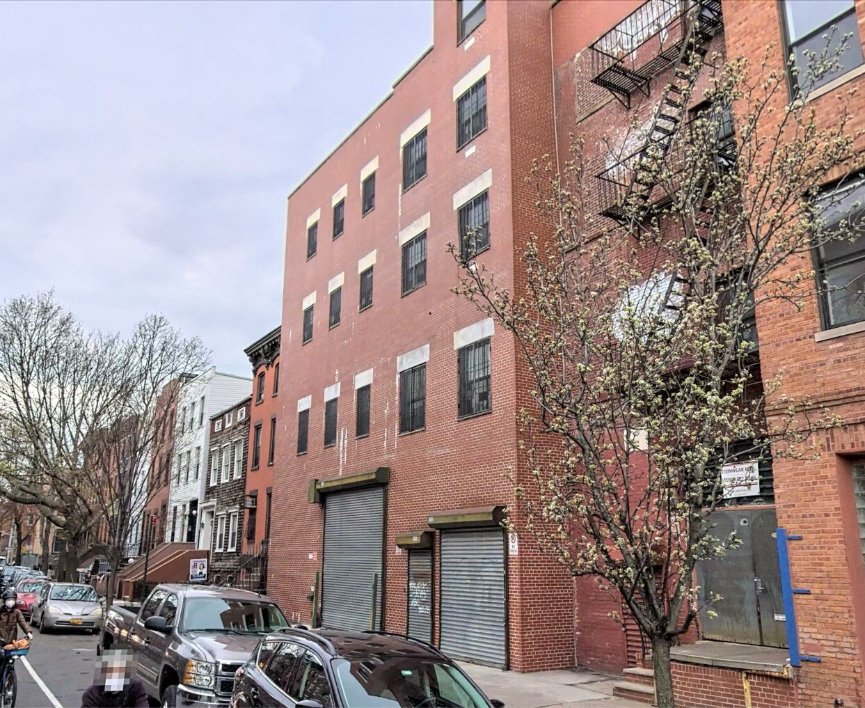 166 Carlton Ave, Brooklyn, NY à louer Photo du bâtiment- Image 1 de 6