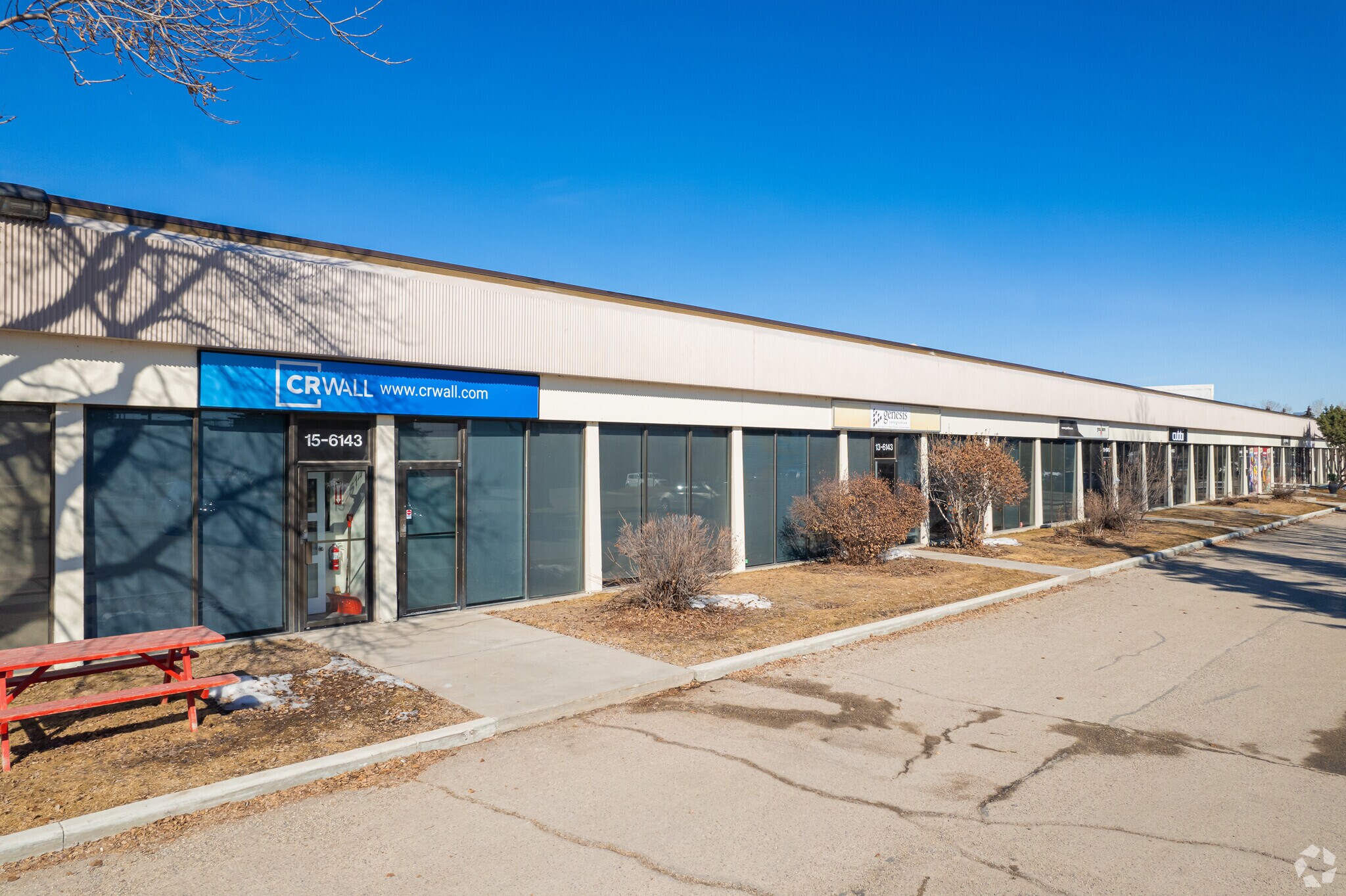 6143 4th St SE, Calgary, AB à vendre Photo principale- Image 1 de 1