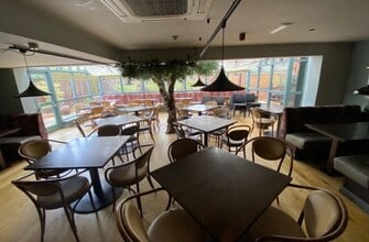 151 Otley Old Rd, Leeds à louer Photo intérieure- Image 2 de 2