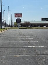 7130-7140 S Lewis Ave, Tulsa, OK à louer Photo intérieure- Image 1 de 3