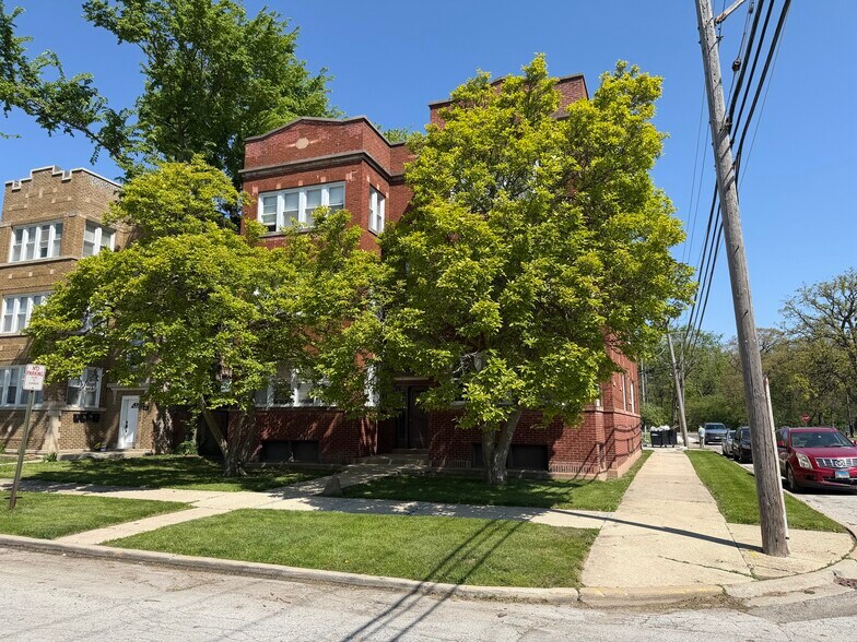 37 W 14th Pl, Chicago Heights, IL à vendre - Photo du bâtiment - Image 1 de 7