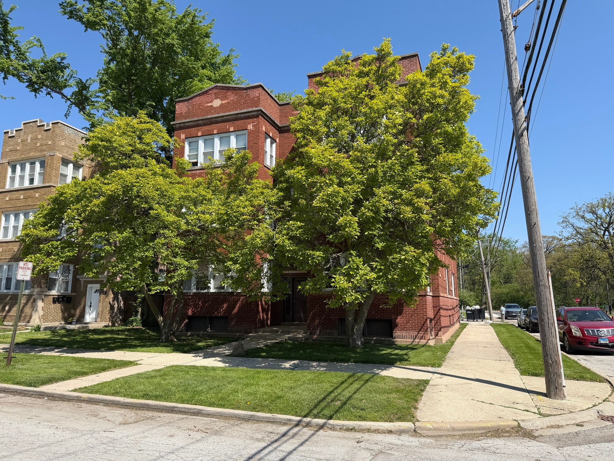 37 W 14th Pl, Chicago Heights, IL à vendre Photo du bâtiment- Image 1 de 8