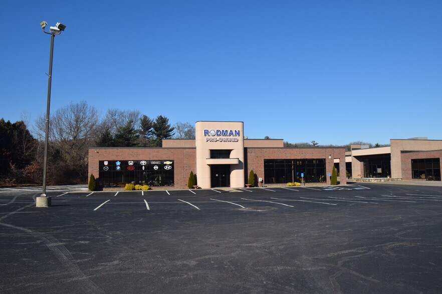 45-53 Washington St, Foxborough, MA à louer - Photo du bâtiment - Image 2 de 4