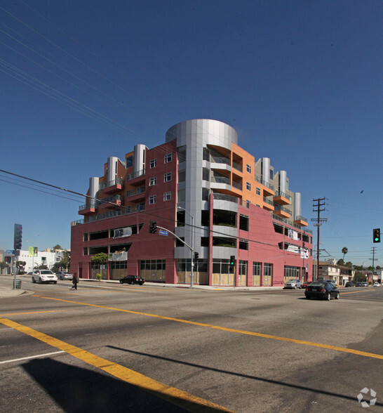 3456 Motor Ave, Los Angeles, CA à louer - Photo principale - Image 1 de 5