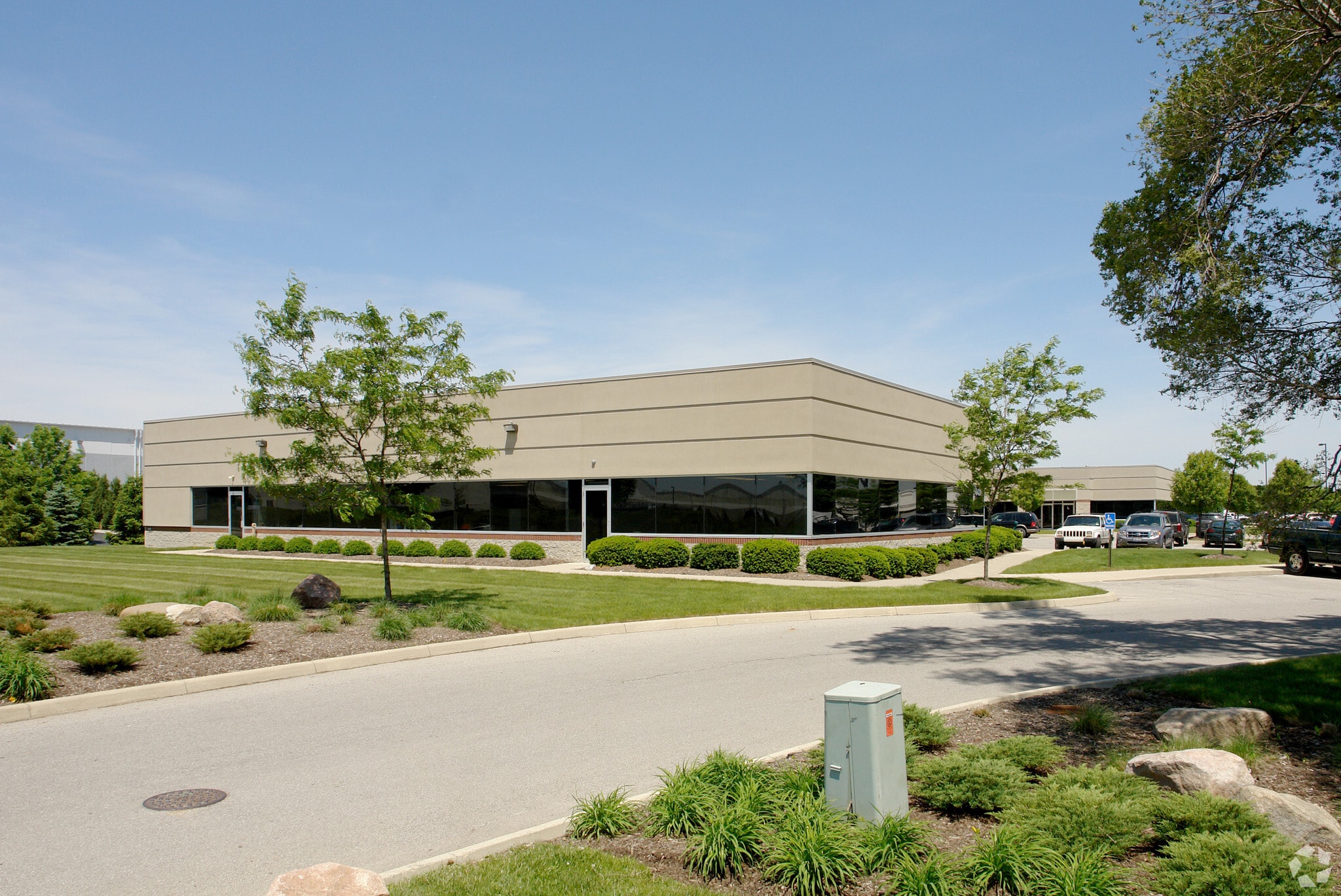 6425 Alum Creek Dr, Groveport, OH for lease Primary Photo- Image 1 of 6