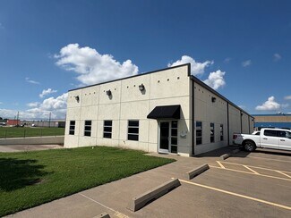 Plus de détails pour 5117 NW 3rd St, Oklahoma City, OK - Industriel à louer