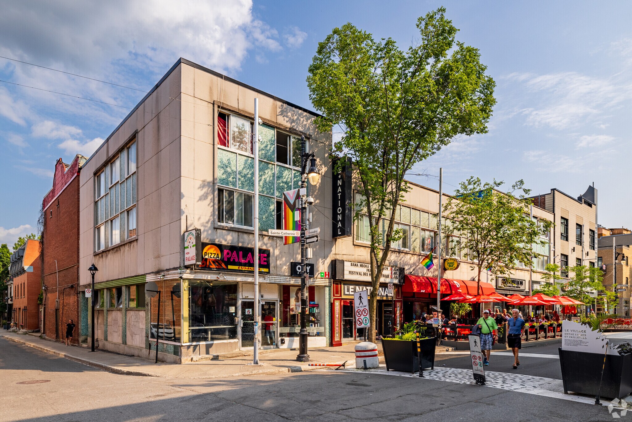 1208-1224 St Sainte-Catherine E, Montréal, QC for sale Building Photo- Image 1 of 1