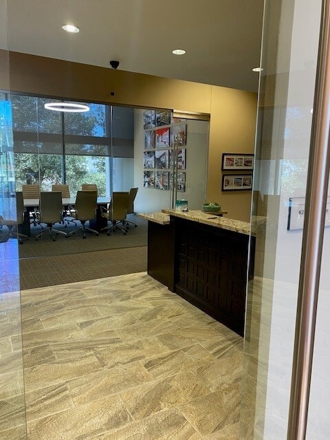 6688 N Central Expy, Dallas, TX for lease Interior Photo- Image 1 of 8