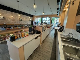 Plus de détails pour 1-15 River St, Norwalk, CT - Commerce de détail à louer