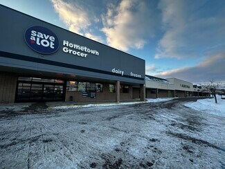 Plus de détails pour 744 W Highland Rd, Highland, MI - Commerce de détail à louer