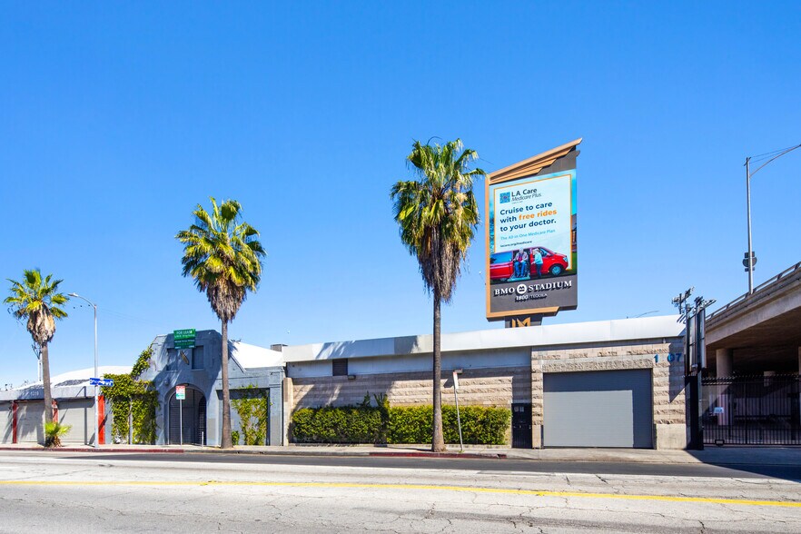 1307 W Pico Blvd, Los Angeles, CA à louer - Photo du bâtiment - Image 3 de 11