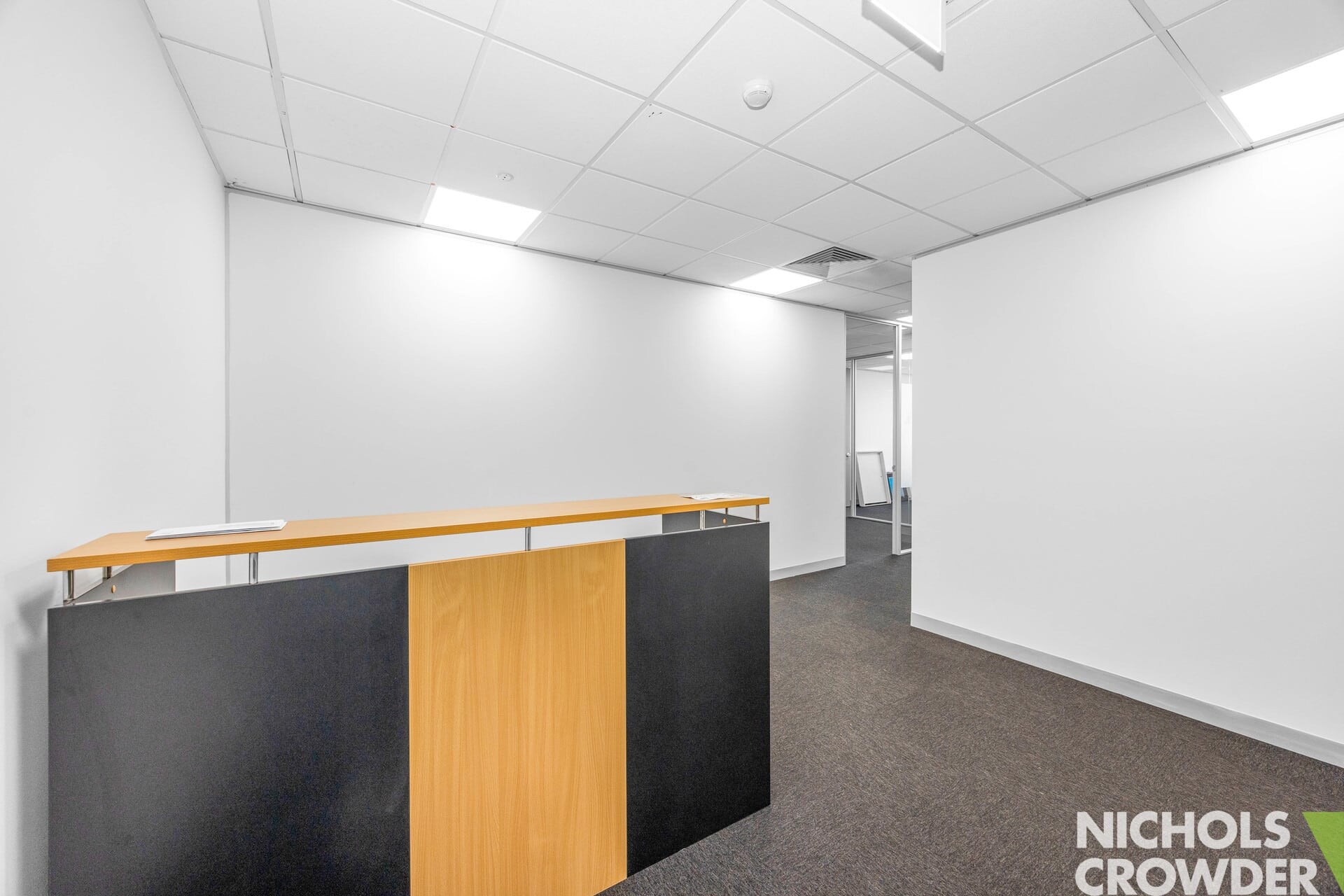 424 Warrigal Rd, Heatherton for lease Interior Photo- Image 1 of 9