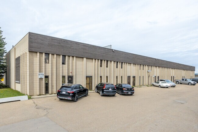 Plus de détails pour 20452 107th Ave NW, Edmonton, AB - Flex à vendre