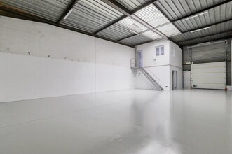 Avenue Des Bethunes, Saint-Ouen-l'Aumône à louer Photo intérieure- Image 1 de 4