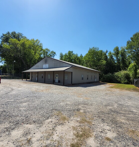 469 N Brooks St, Manning, SC à vendre - Photo principale - Image 1 de 1