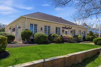 Plus de détails pour 131 W Montauk Hwy, Hampton Bays, NY - Commerce de détail à vendre