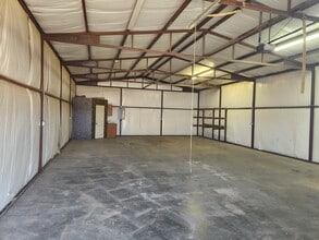 3606 SW Tennessee Ave, Lawton, OK for lease Interior Photo- Image 2 of 4