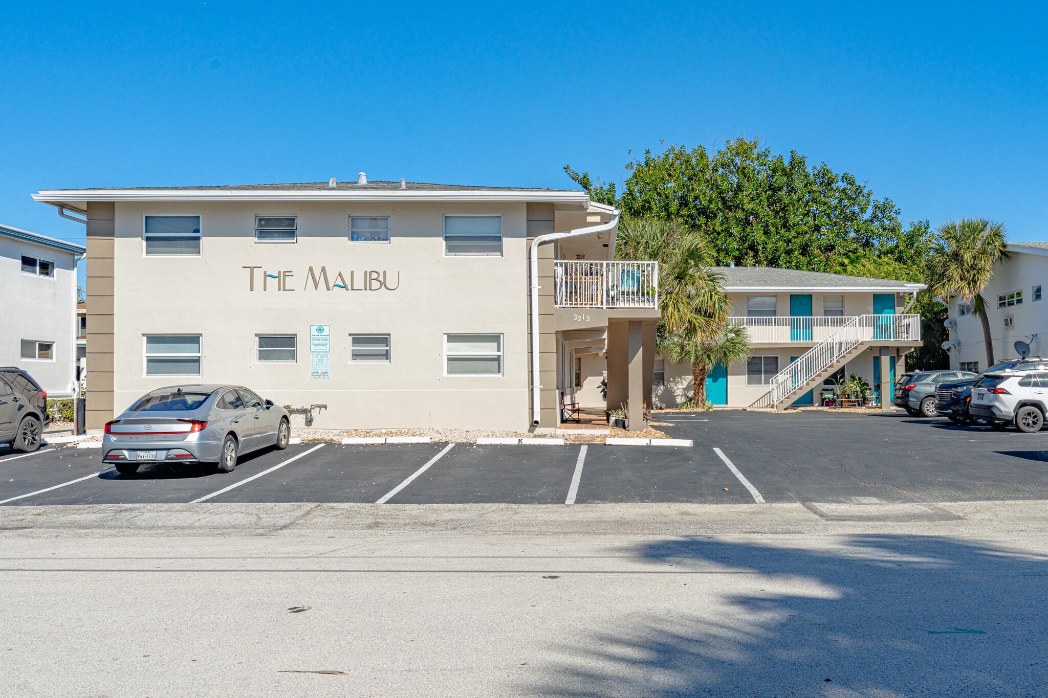 3213 SE 12th St, Pompano Beach, FL for sale Primary Photo- Image 1 of 10