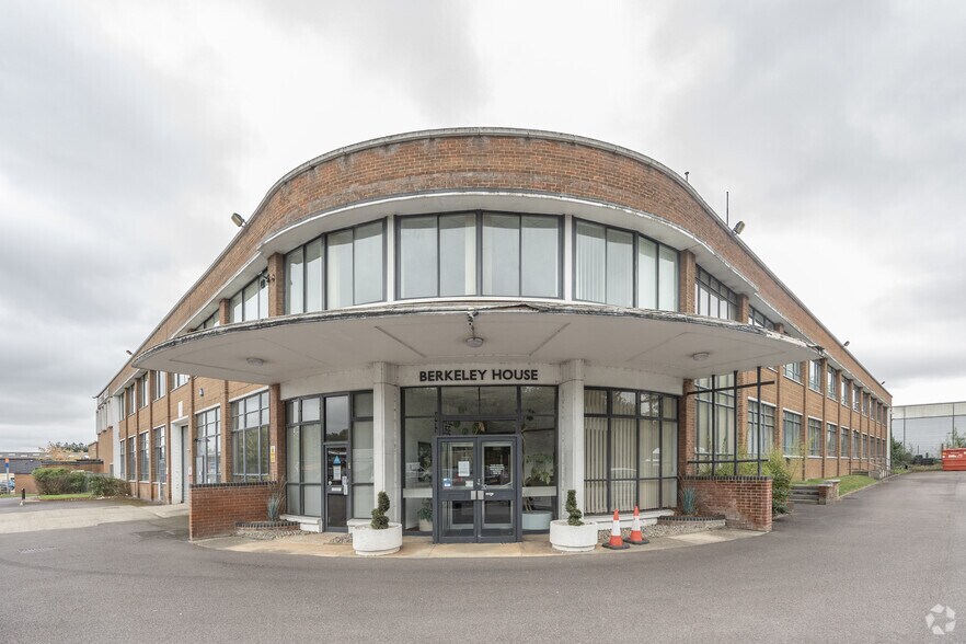 Hunts Rise, Swindon à louer - Photo du bâtiment - Image 2 de 11