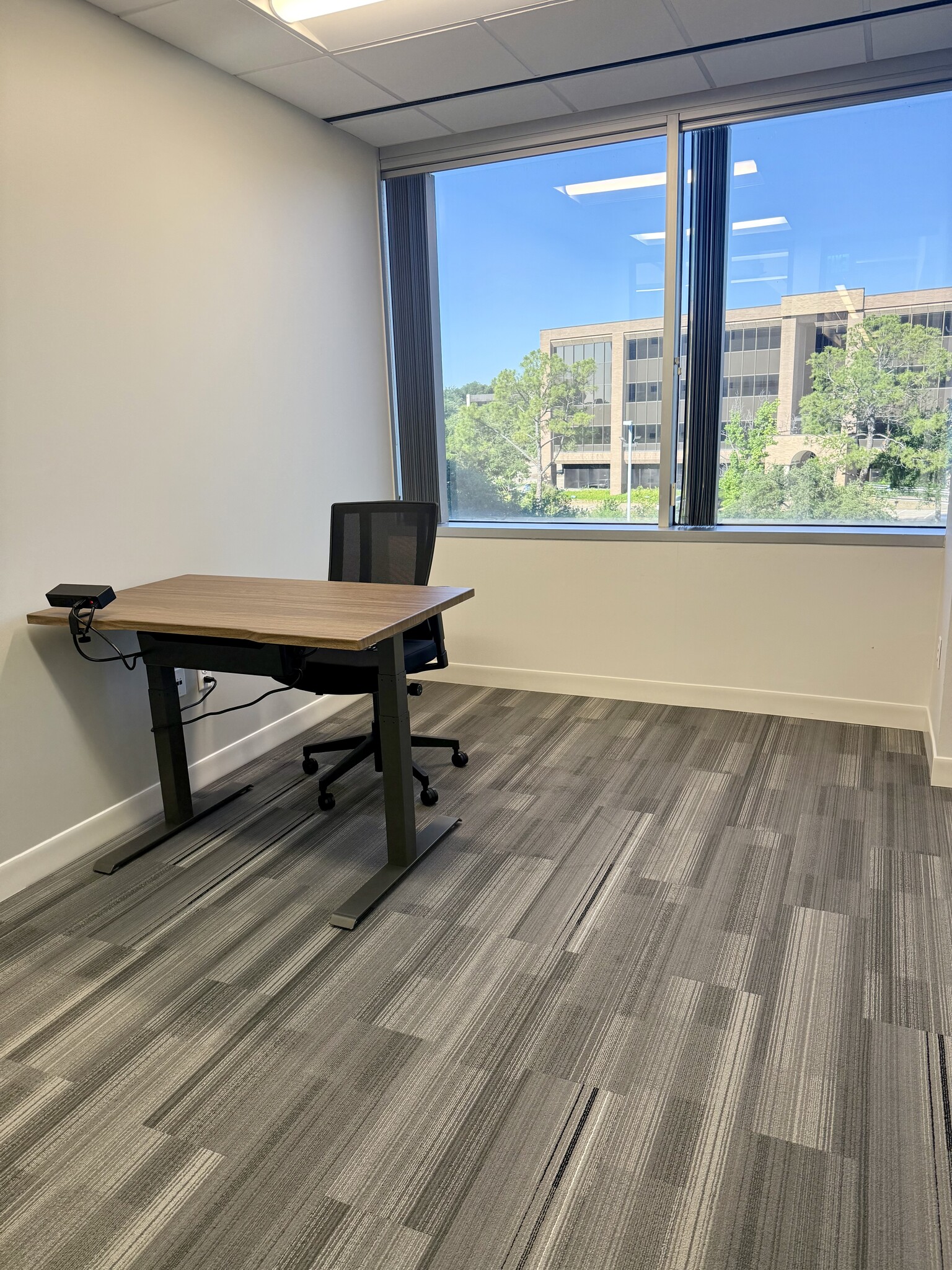 122 W John Carpenter Fwy, Irving, TX for lease Interior Photo- Image 1 of 1