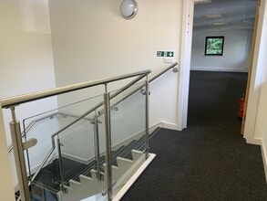 Fryers Way, Ossett for lease Interior Photo- Image 1 of 5