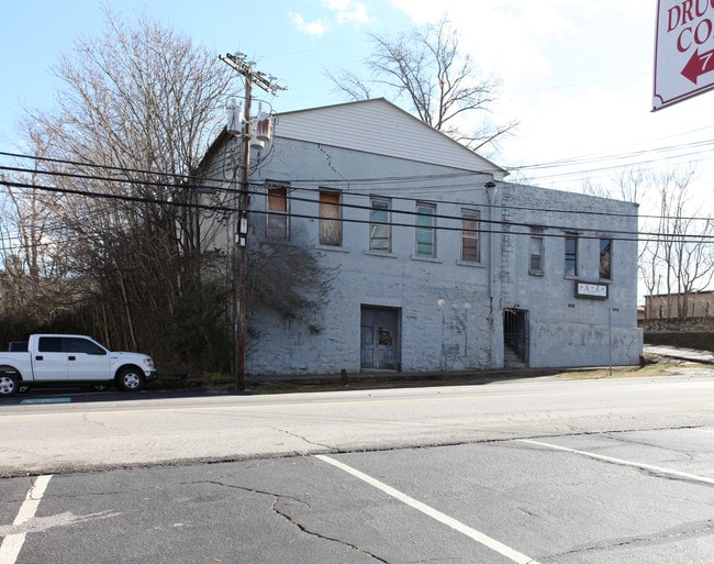 More details for 407 N Clayton St, Lawrenceville, GA - Retail for Sale