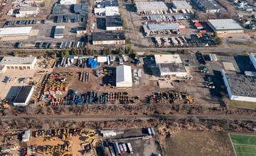 200 St Nicholas Ave, South Plainfield, NJ à louer Photo du bâtiment- Image 1 de 4